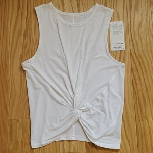 MOVING SALE💥Lululemon White Crescent Tank size 12